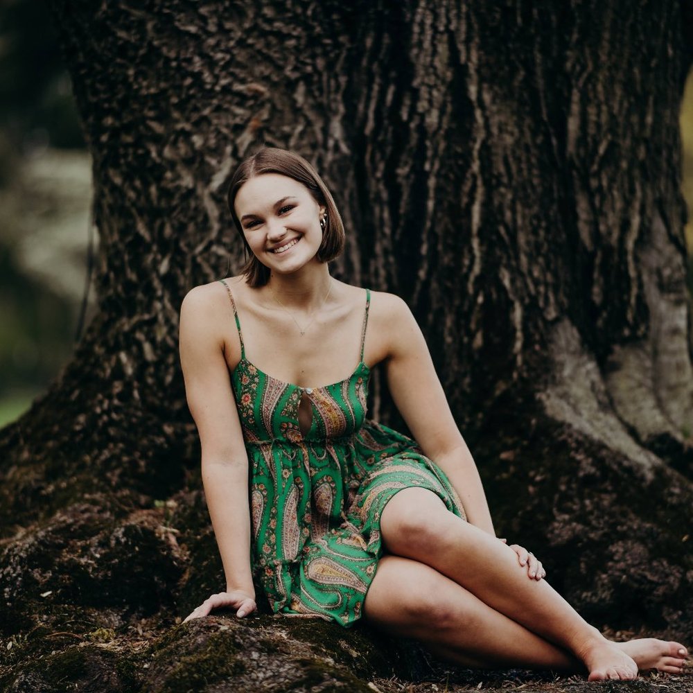 Meet your Posher, Emma